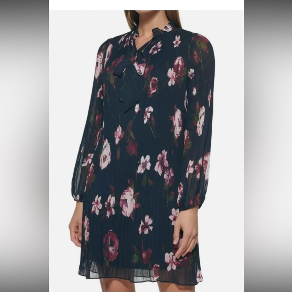 DKNY Micro-pleated Tie Neck Floral Long Sleeve Shift Dress - Size 14